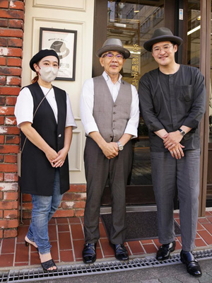 文二郎帽子店のお客様